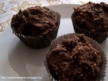 Glutnmentes kkuszos-csokis muffin